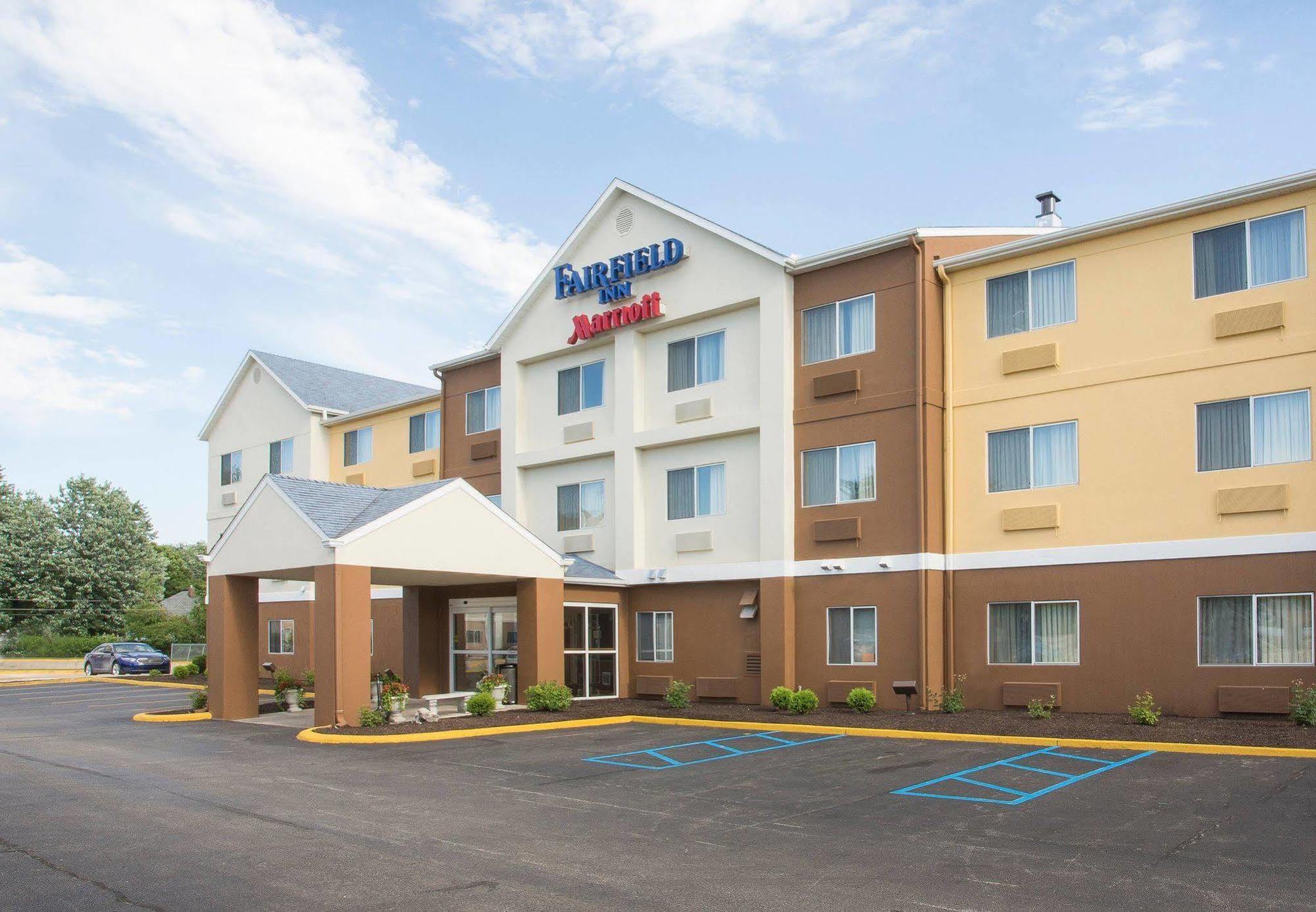 Fairfield Inn & Suites By Marriott Terre Haute Bagian luar foto